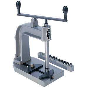 Appareil à tarauder manuel capacité 0-5/8"