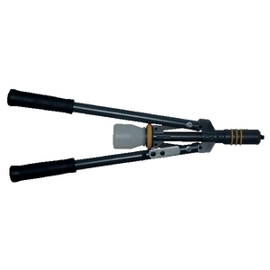 Pince à rivets de force