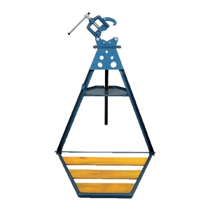 Etau à charnière avec établi portable