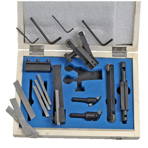 Jeu pour tourner, aléser, tronçonner et moleter