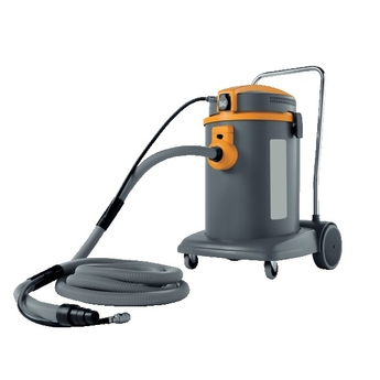 Aspirateur eau & poussières avec prise outils électriques et pneumatiques